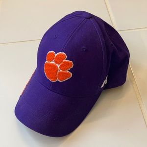 Clemson tiger paw purple hat
